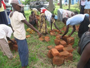 Stove building workshop, Kibale Uganda Stove building workshop, Kibale Uganda
